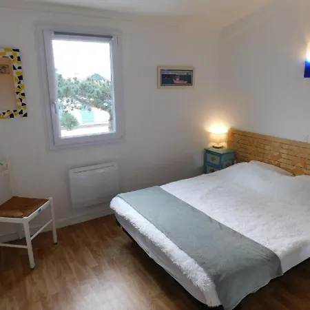 La Maison Bleue Avec Piscine Holiday home Bretignolles-sur-Mer