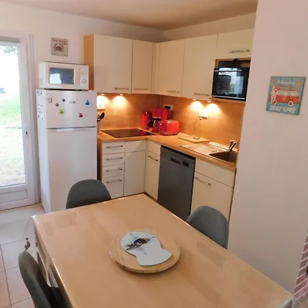 La Maison Bleue Avec Piscine Holiday home Bretignolles-sur-Mer